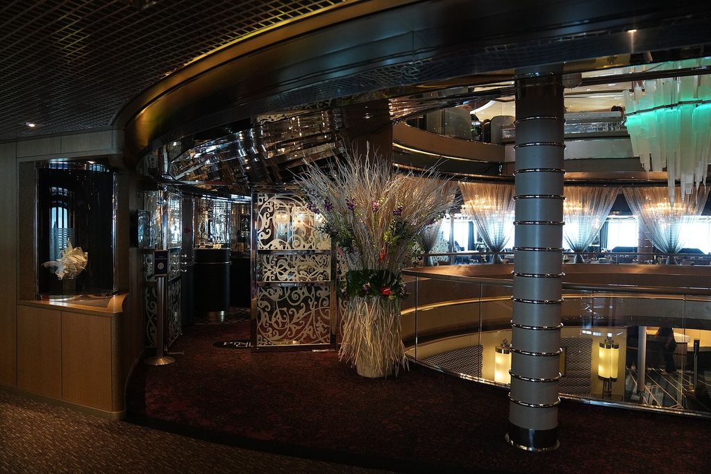 Nieuw Amsterdam: Pinnacle Grill (2022)