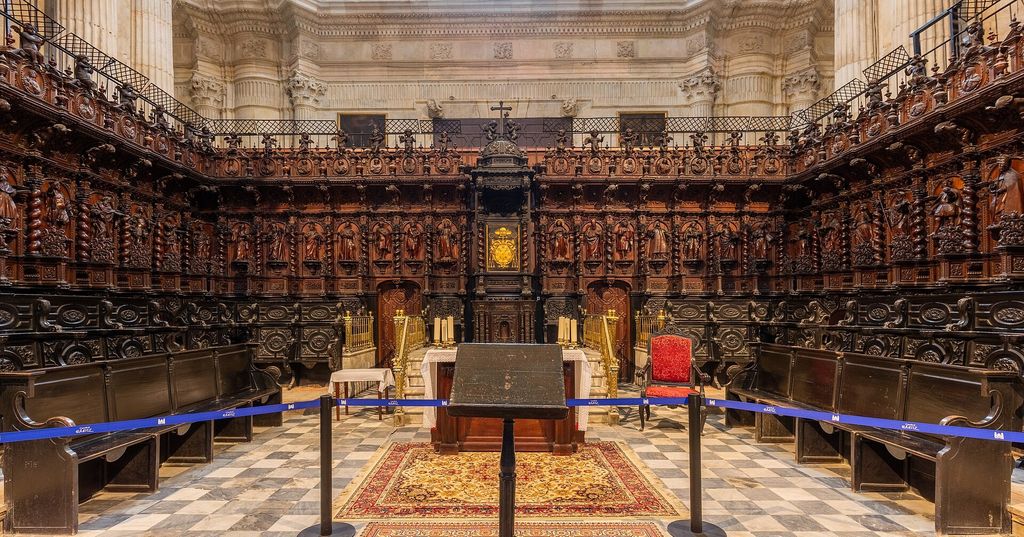 Casco antiguo de Cádiz: La sillería del coro de la catedral