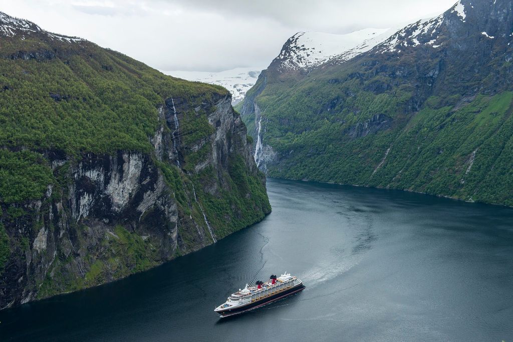 Disney Magic: Llegada a Geiranger (Noruega)