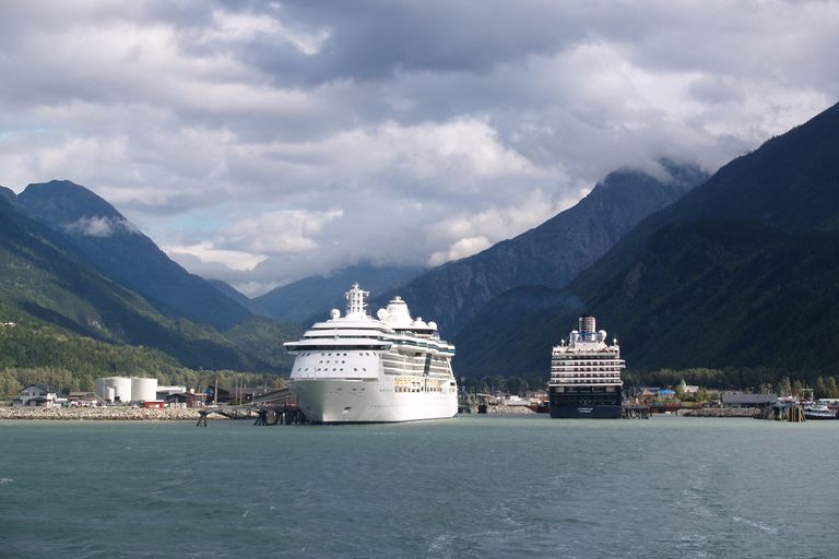 Skagway: Cruise ships in the port of Skagway