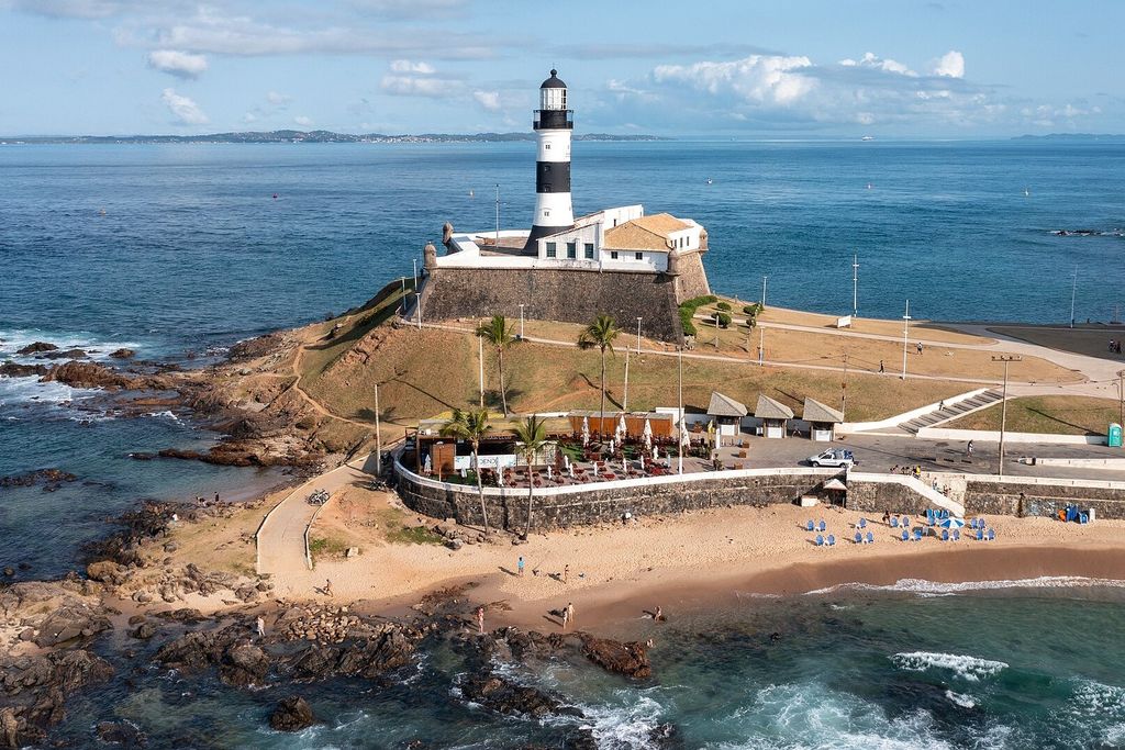 Salvador de Bahía: El fuerte de Santo Antônio y el faro de Barra