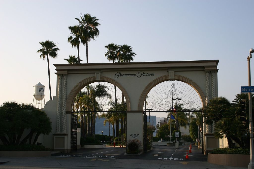 Estudios Paramount Pictures: La puerta de Melrose