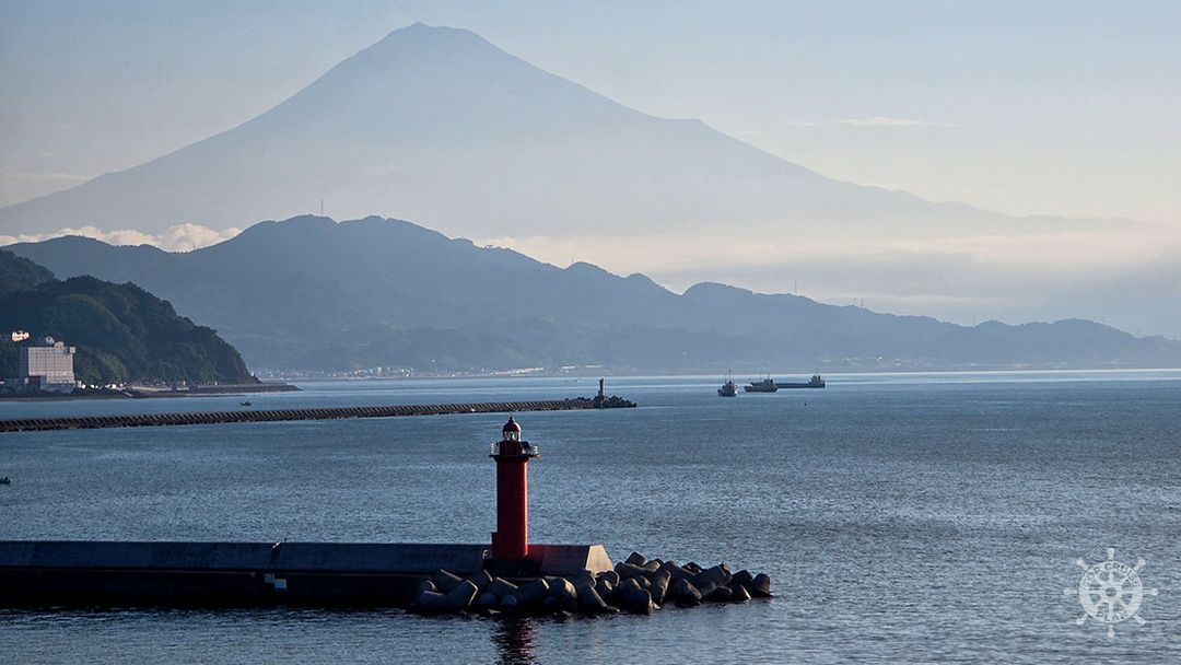 Shimizu – Mount Fuji from a cruise
