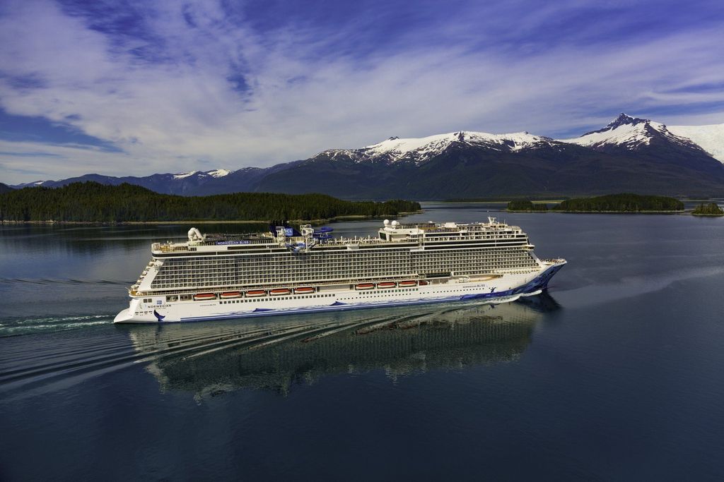 Norwegian Bliss: Endicott Arm, Alaska