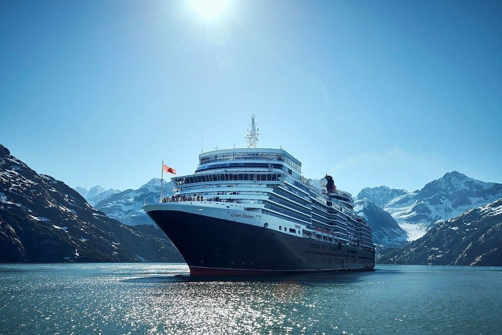 Queen Elizabeth: El Queen Elizabeth en Alaska (2025)