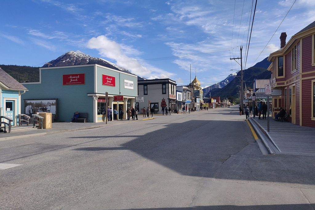 Skagway: Broadway, Skagway's main street