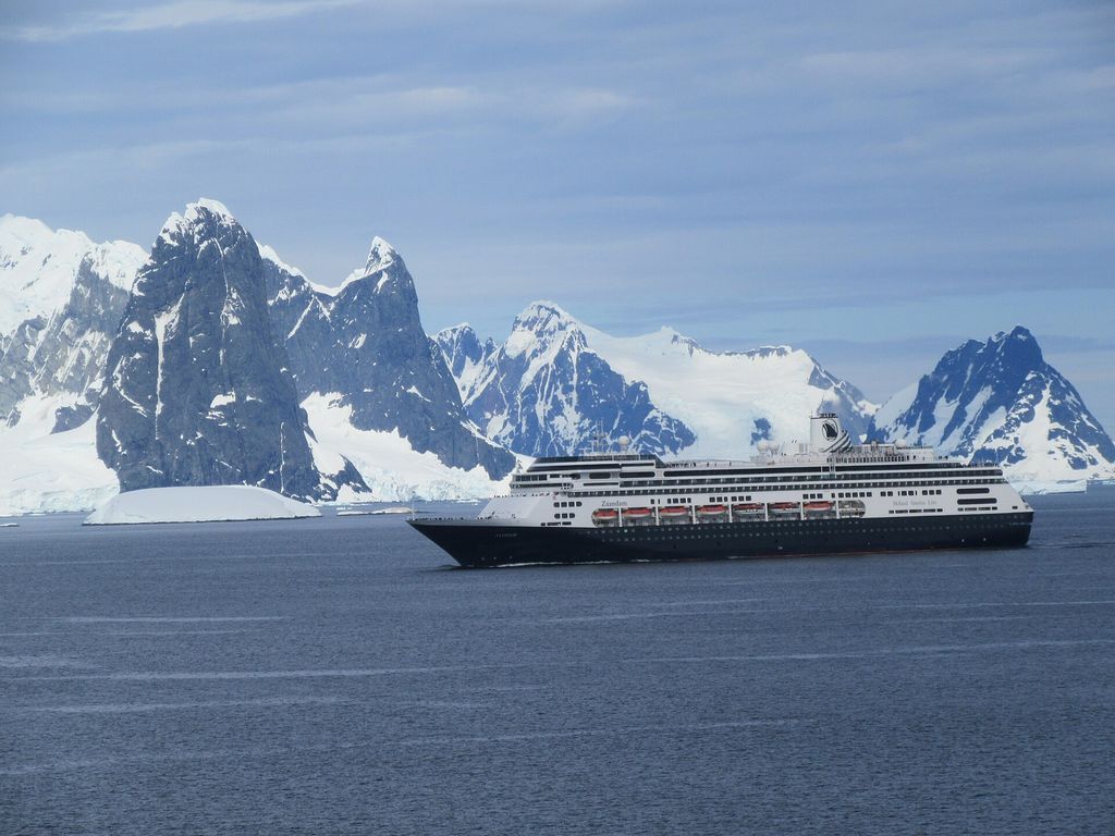 Zaandam: Zaandam in the Neumayer Channel, Antarctica (2019)