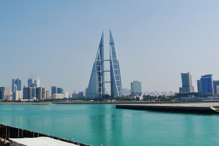 Manama (Bahrain): Manama and the Bahrain World Trade Center