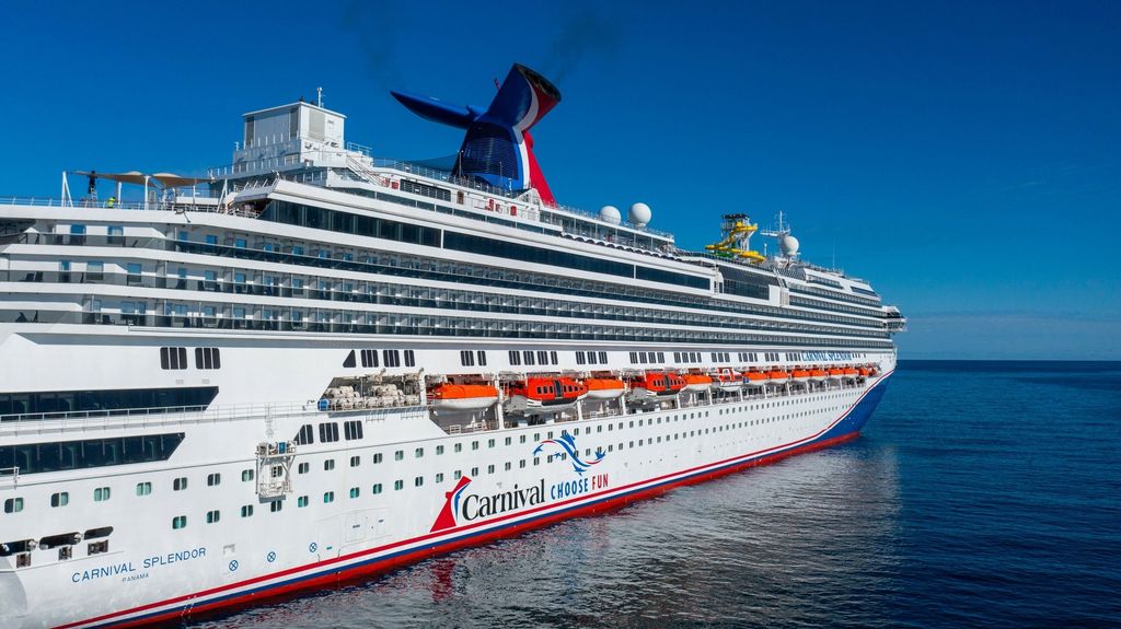 Carnival Splendor: El Carnival Splendor en navegación