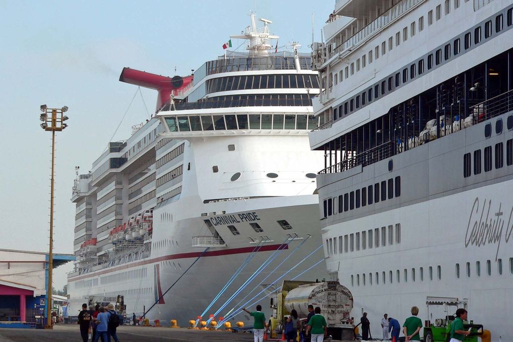 Mazatlán: Un barco en la terminal de cruceros de Mazatlán