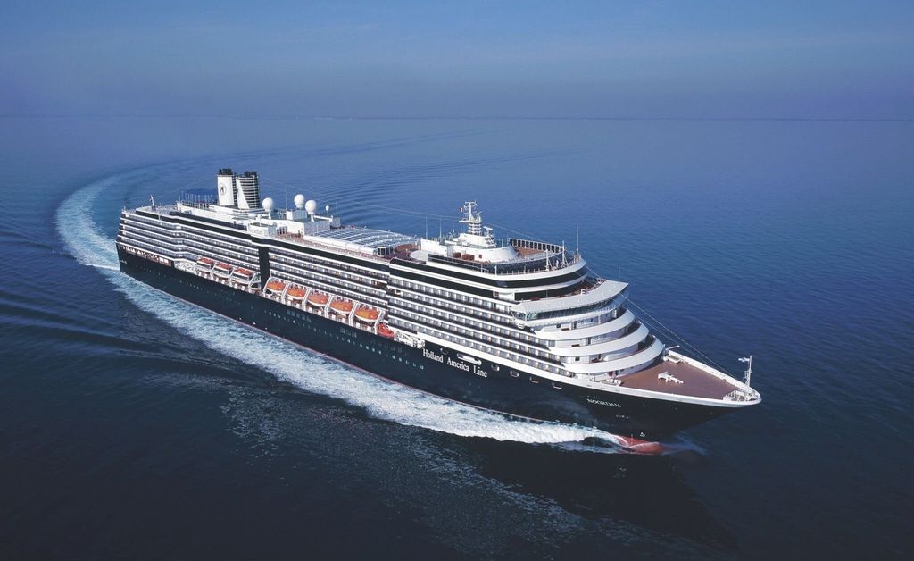 Noordam: Noordam at sea