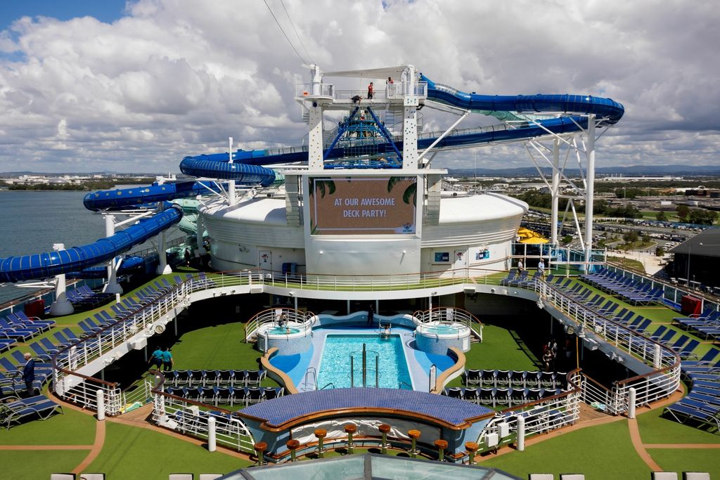 Carnival Encounter: Top deck after the 2026 dry dock